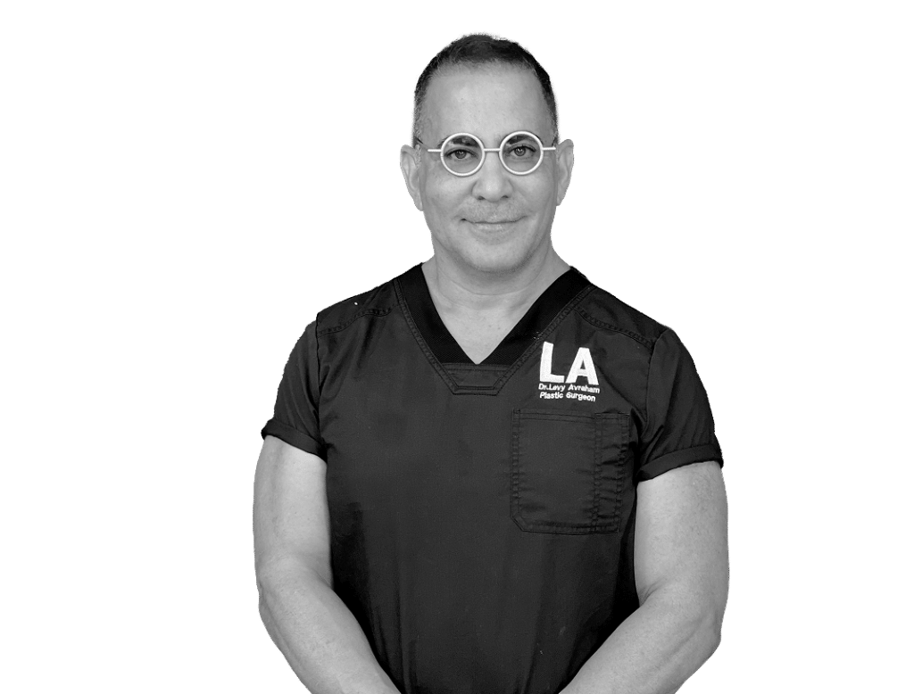 הפלסטיקאי לוי אברהם